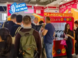 Automatici venditori di gelati: la silenziosa espansione nei mercati occidentali